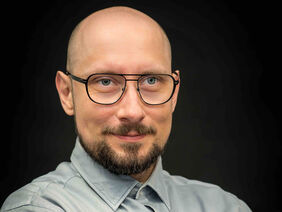 Portrait of Wojciech Pokrzywa (PhD), (Photo: International Institute of Molecular and Cell Biology, Warsaw)