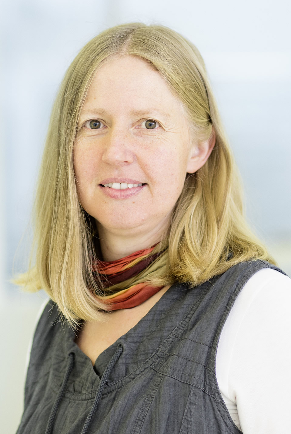Dr. Claudia Müller Dr. Claudia Müller